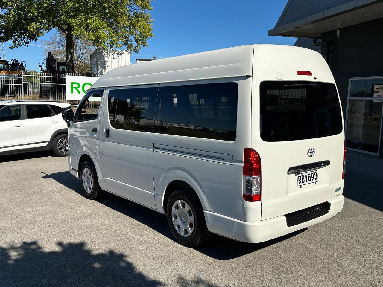 2019 Toyota HIACE